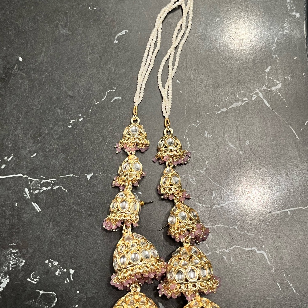 Elegant Gold and Silver Jhumka Necklace